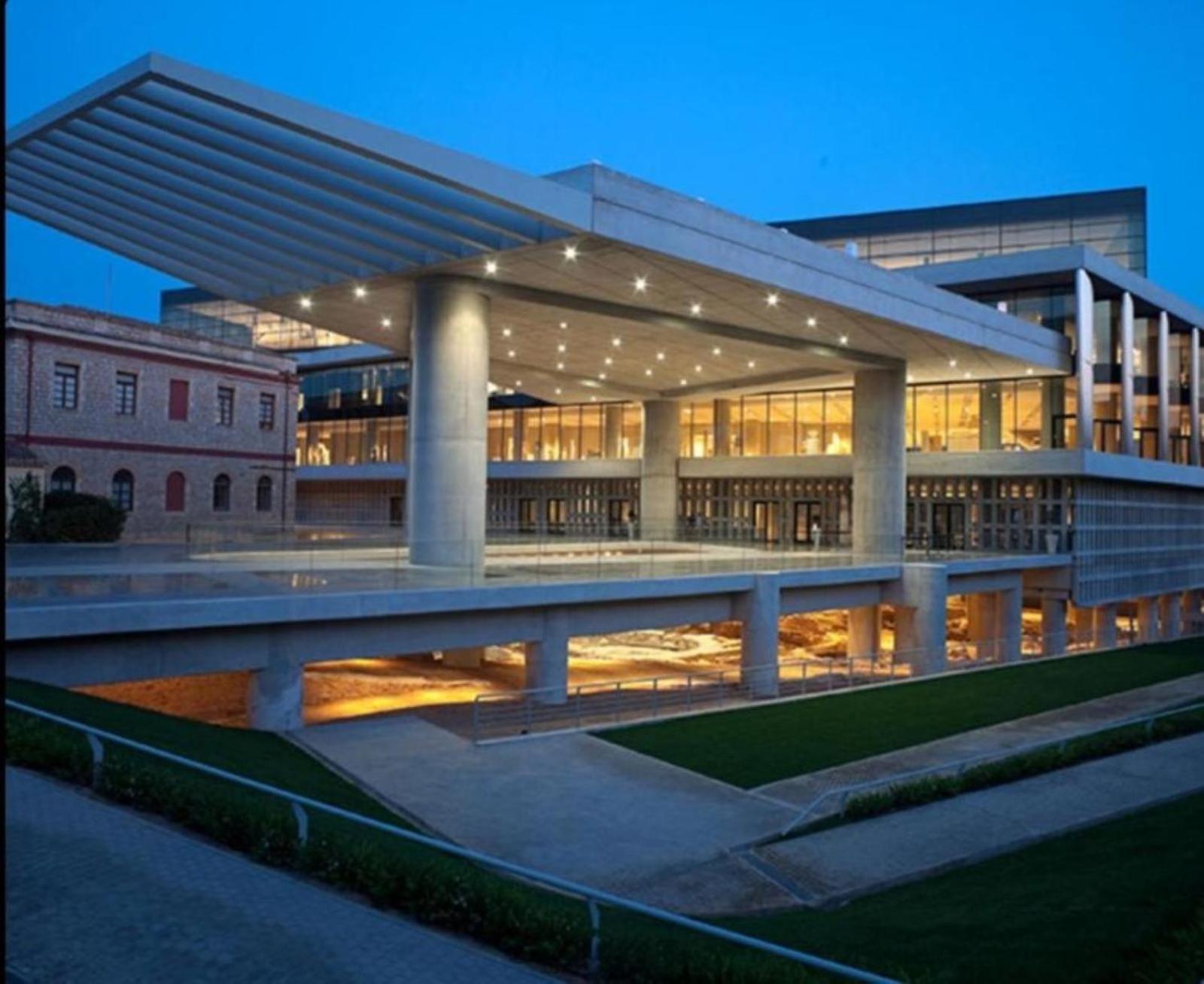 Acropolis Ancient World - 5 Minutes From Subway And Acropolis Museum Apartment *